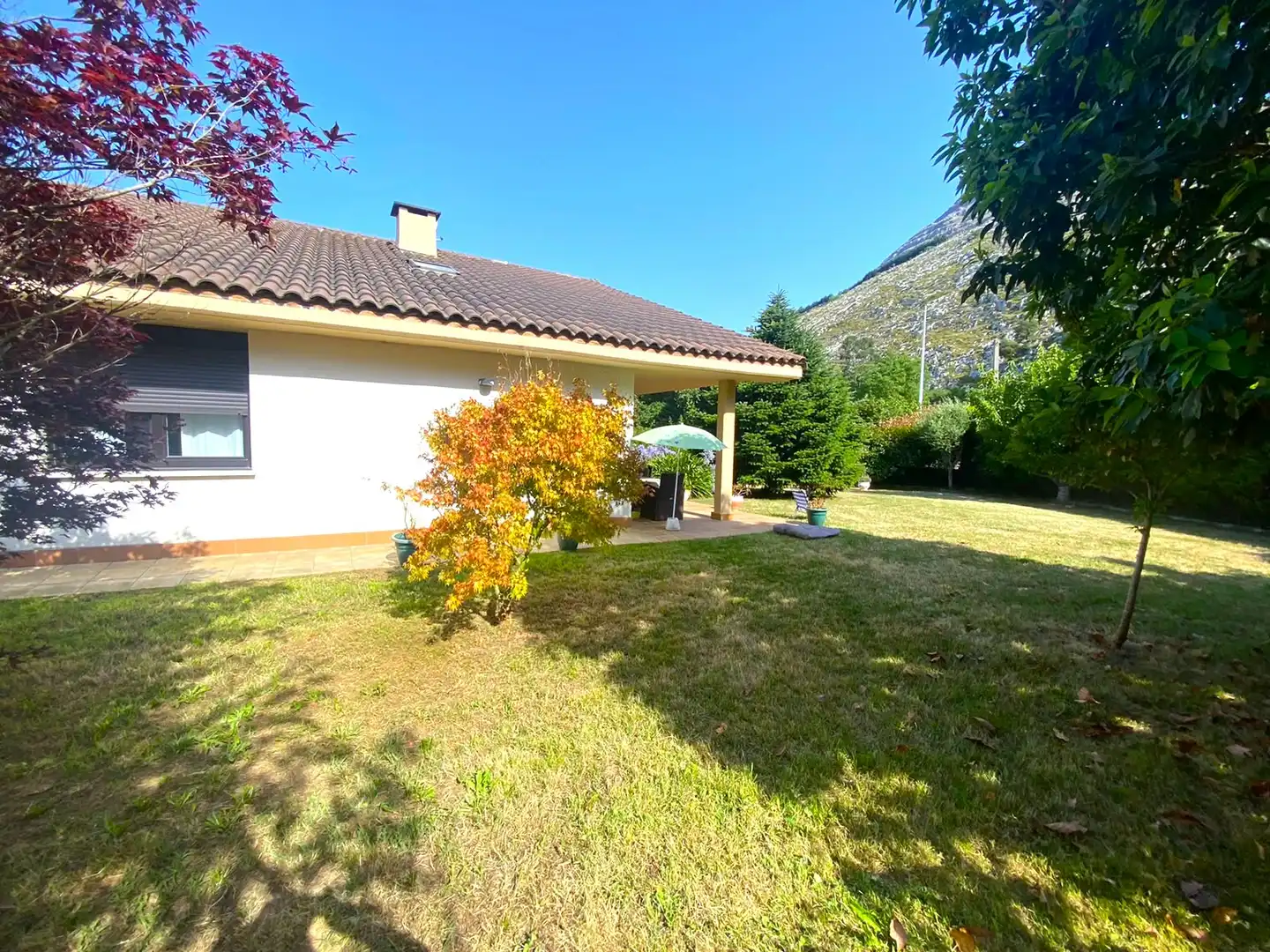 Garden of Houses for sale in Castro-Urdiales  with Heating, Private garden and Parquet flooring