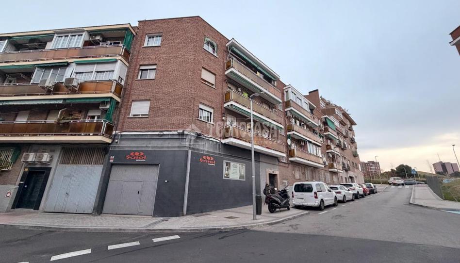 Photo 1 of Flat for sale in Numancia, Madrid