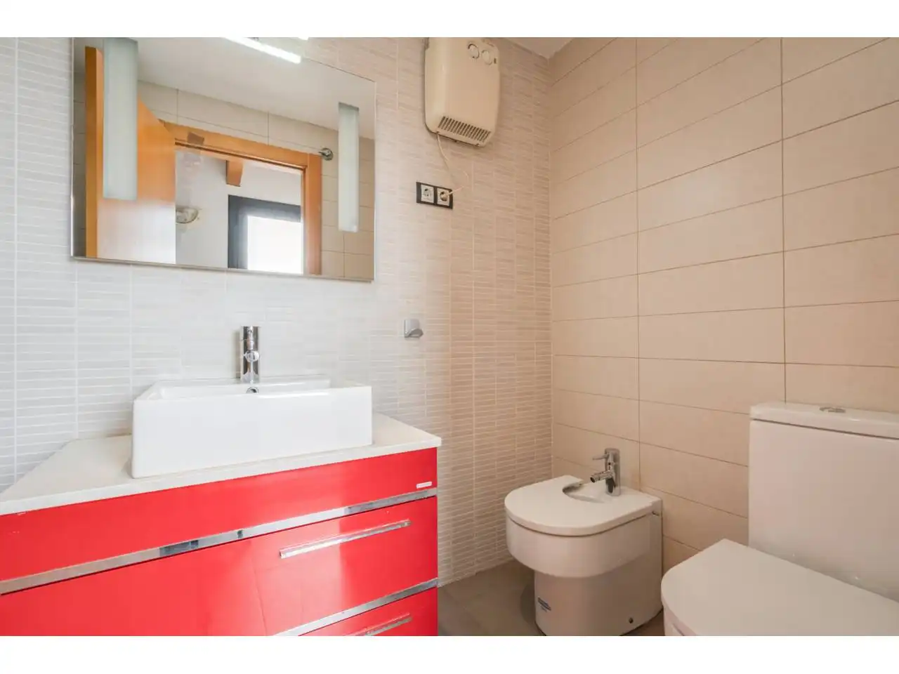 Bathroom of Duplexes for sale in Terrassa  with Air Conditioner, Heating and Terrace