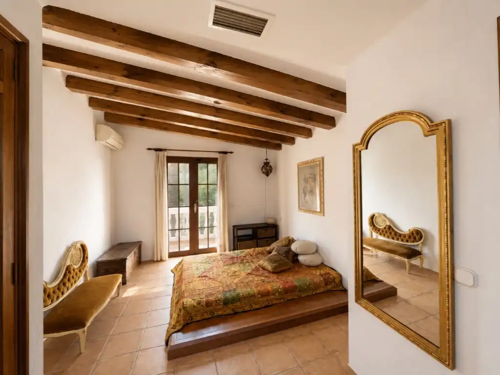 Dormitori de Casa o xalet en venda en Calvià amb Aire condicionat, Jardí privat i Terrassa