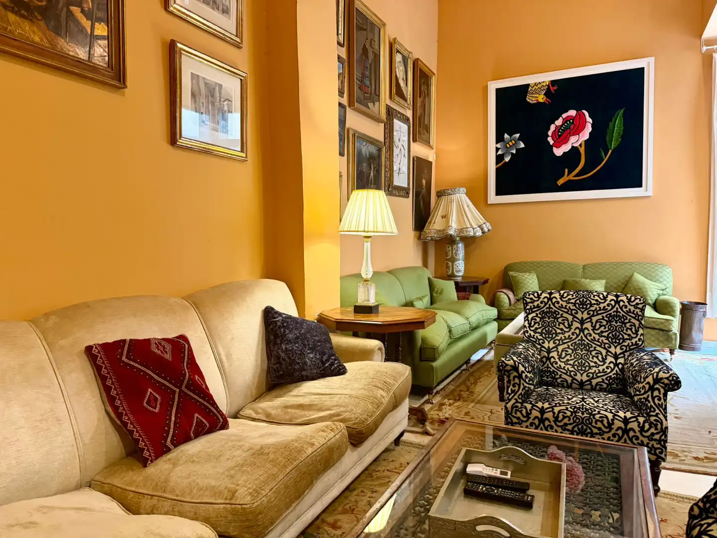 Sala de estar de Piso en venta en Sevilla con Aire acondicionado, Calefacción y Amueblado
