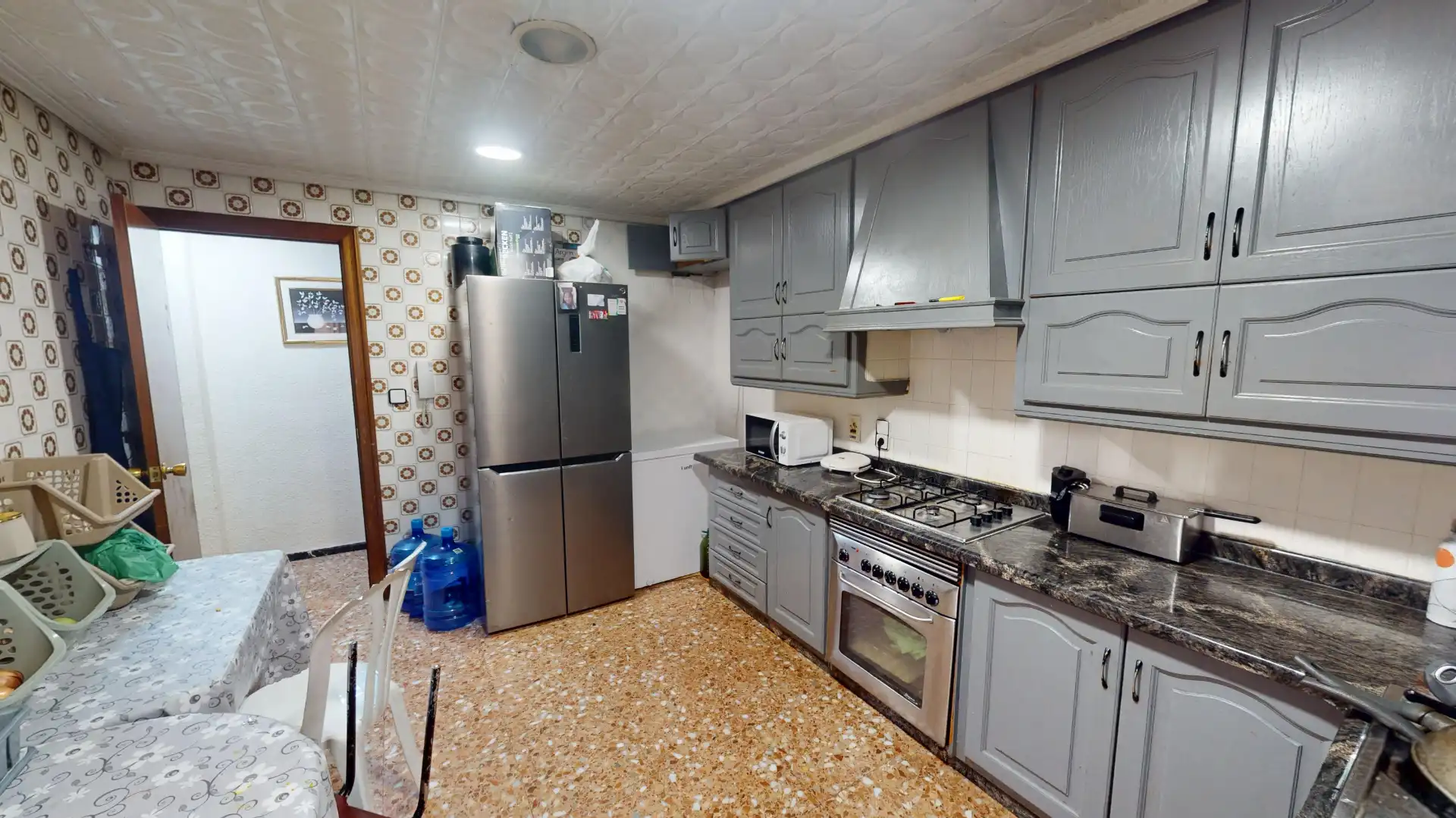 Cocina de Piso en venta en Elche / Elx con Amueblado, Lavadora y Balcón