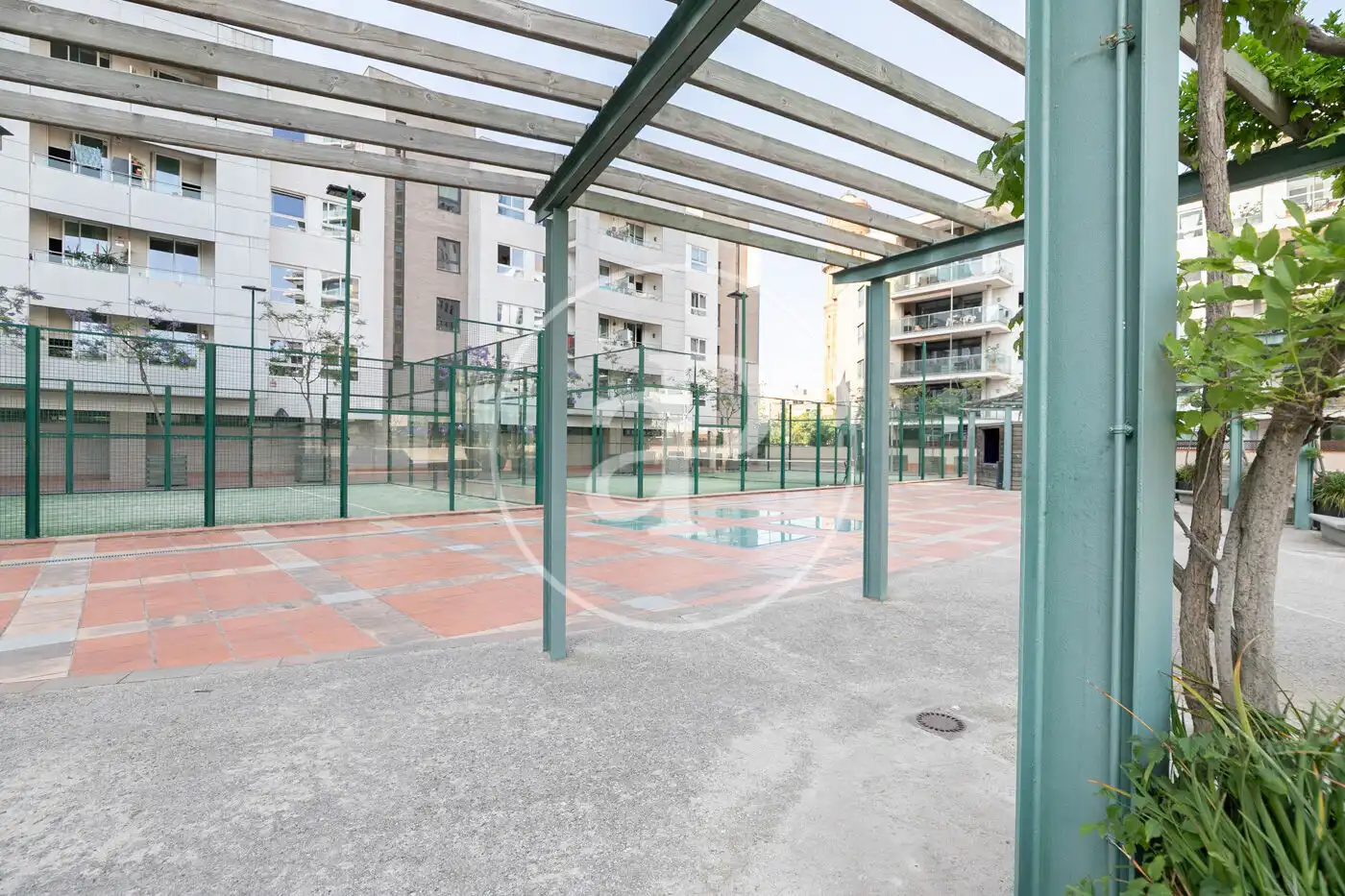 Terrassa de Pis en venda en Barcelona amb Aire condicionat, Calefacció i Jardí privat