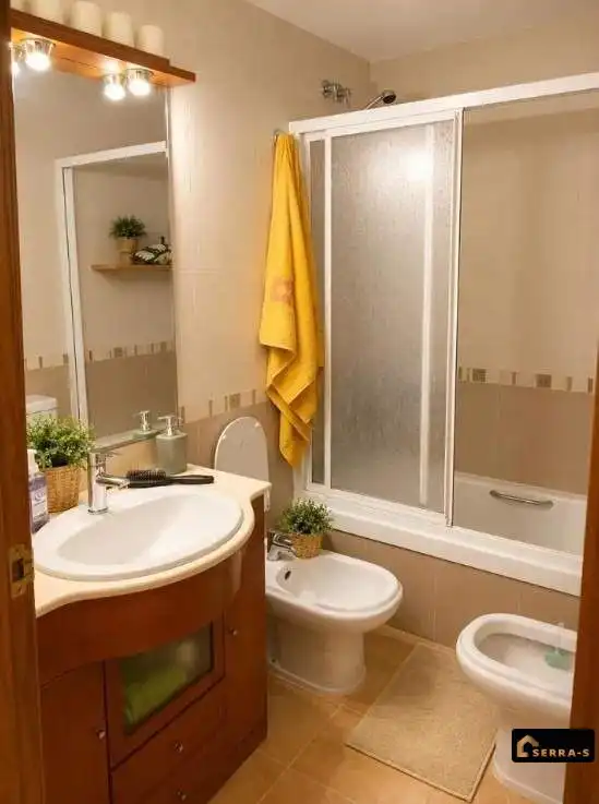 Baño de Piso en venta en Malgrat de Mar con Aire acondicionado, Calefacción y Terraza