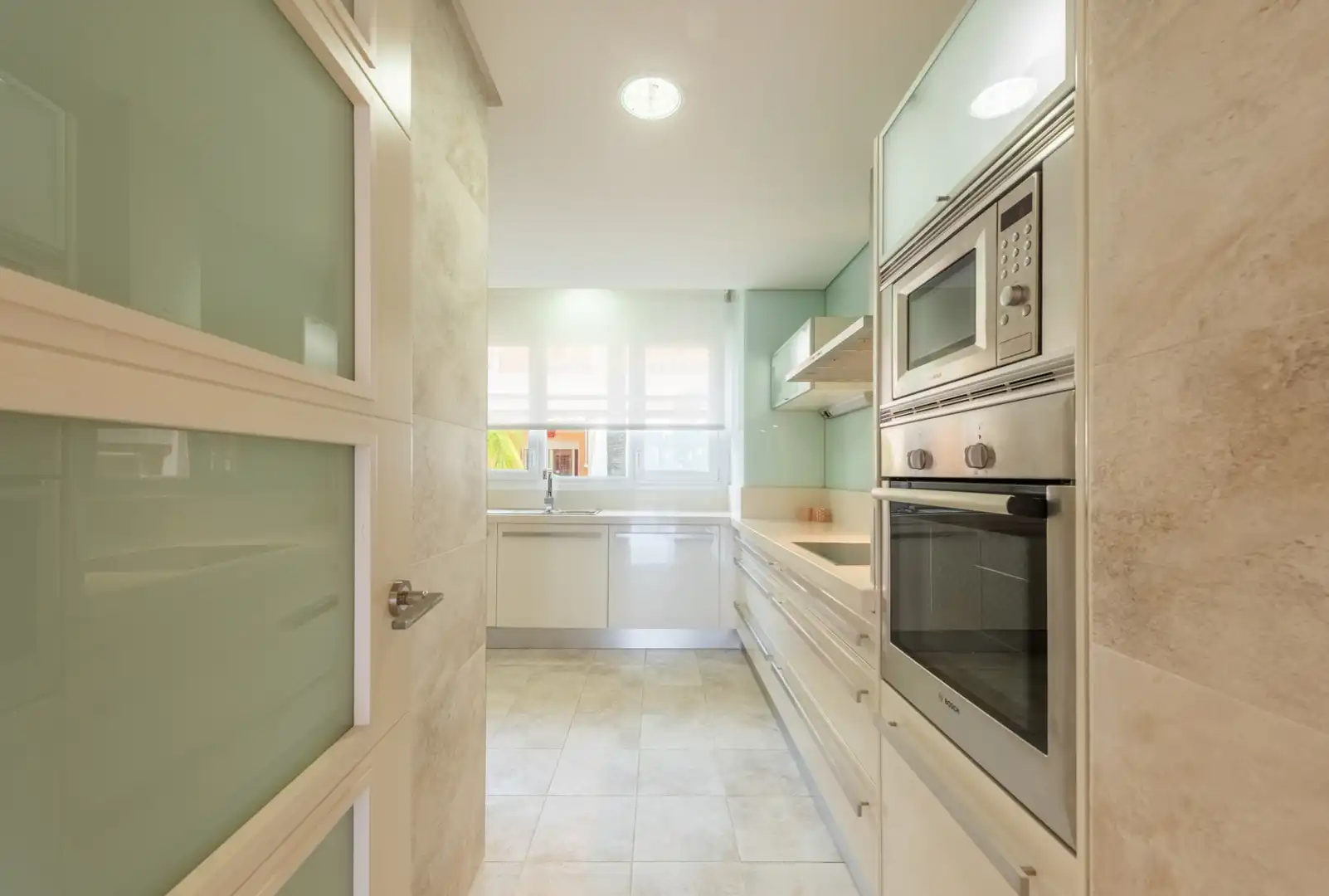 Penthouse with pool for sale in Marbella Centro, imagen 4