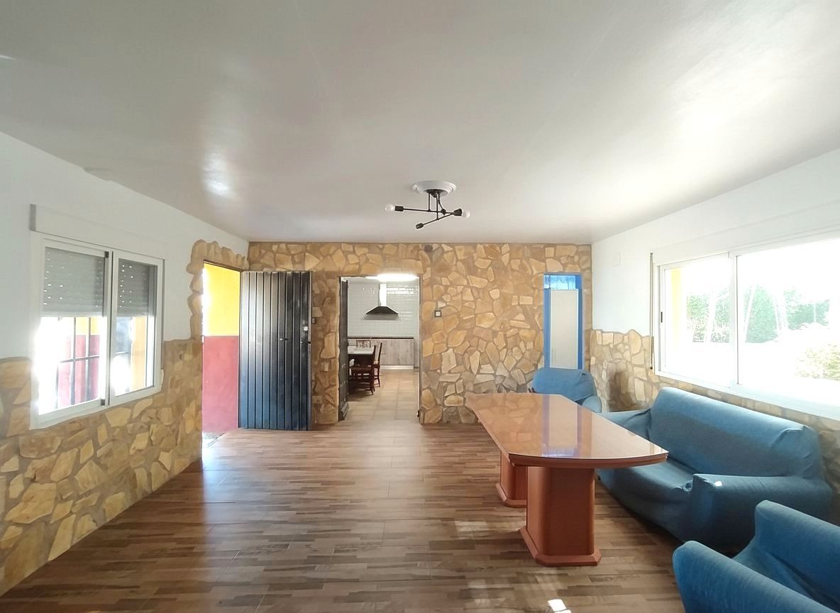 Finca rústica en venda en Valverde de Mérida amb Aire condicionat i Moblat