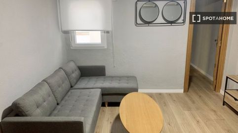 Foto 2 de Piso de alquiler en En Corts - Doctor Waksman, Valencia Capital