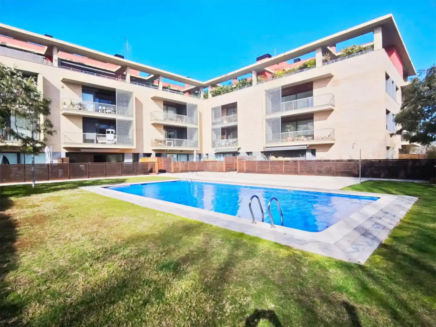 Piscina de Pis en venda en Teià amb Aire condicionat i Piscina