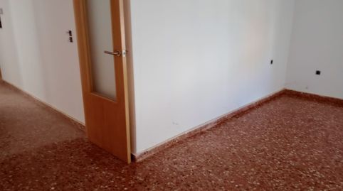 Foto 3 de Piso en venta en Calle las Tahullas San Antonio, 13, Requena, Valencia