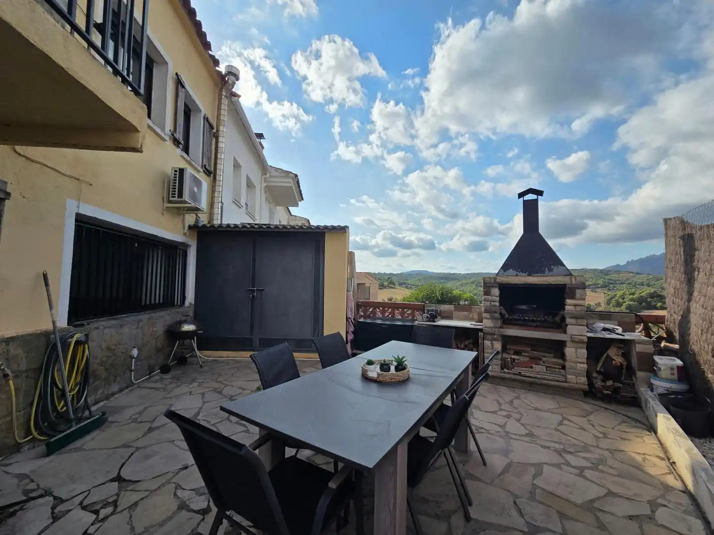 Terraza de Casa o chalet en venta en Esparreguera con Aire acondicionado, Calefacción y Jardín privado