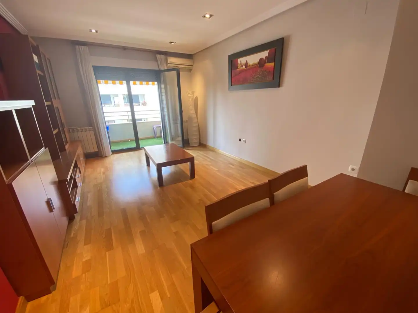 Vista exterior de Pis de lloguer en  Albacete Capital amb Aire condicionat, Calefacció i Parquet