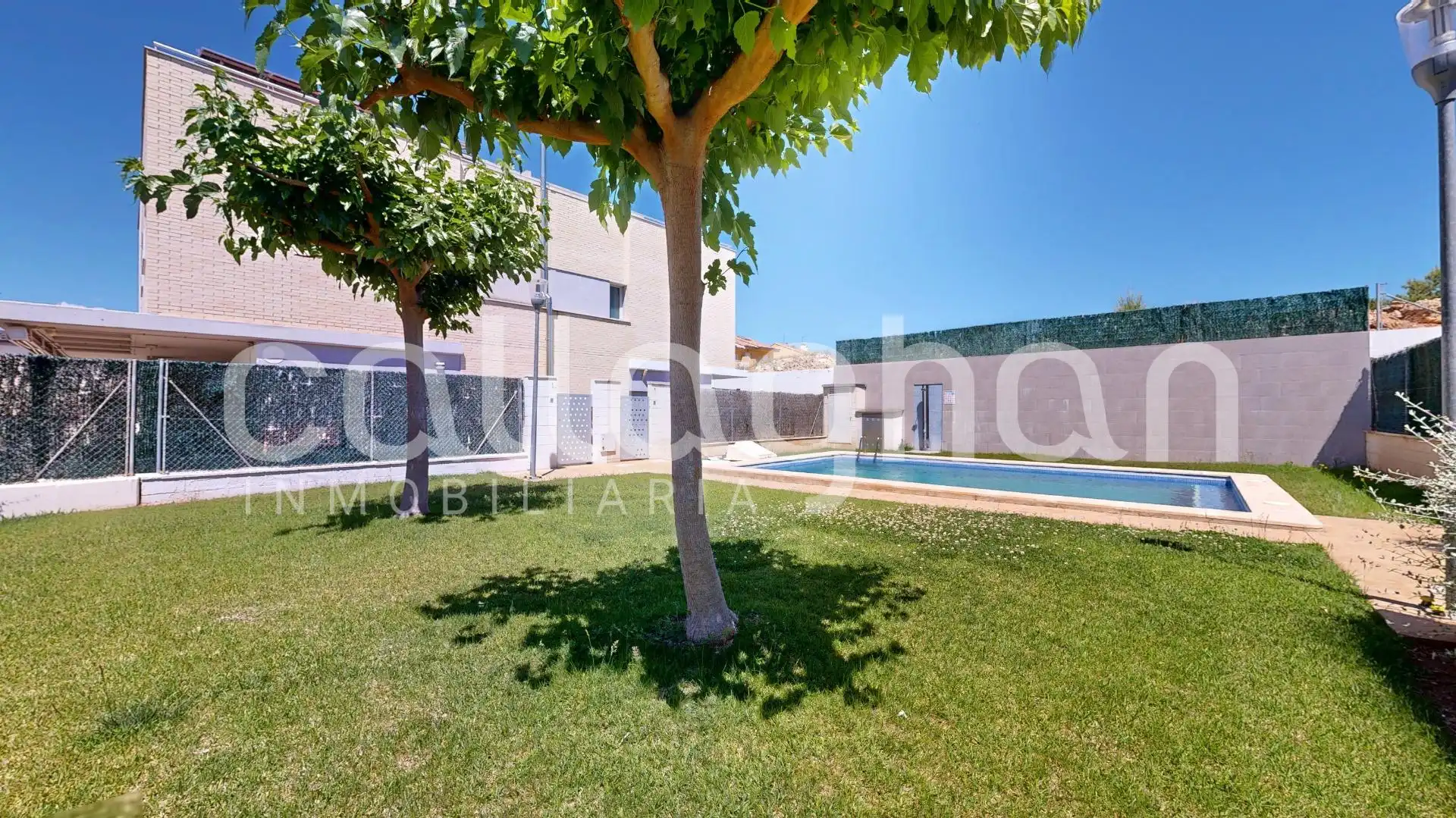 Swimming pool of Detached homes for sale in Benaguasil  with Air Conditioner, Heating and Private garden
