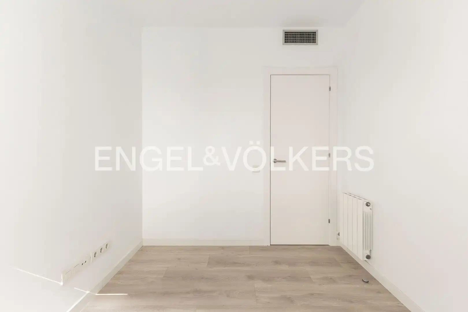 Dúplex en venta en Barcelona con Aire acondicionado, Calefacción y Jardín privado