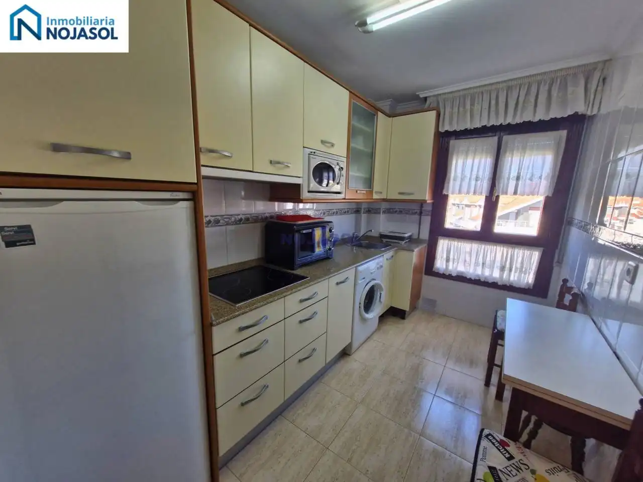 Apartament amb terrassa en venda a Calle el pedroso, imagen 16