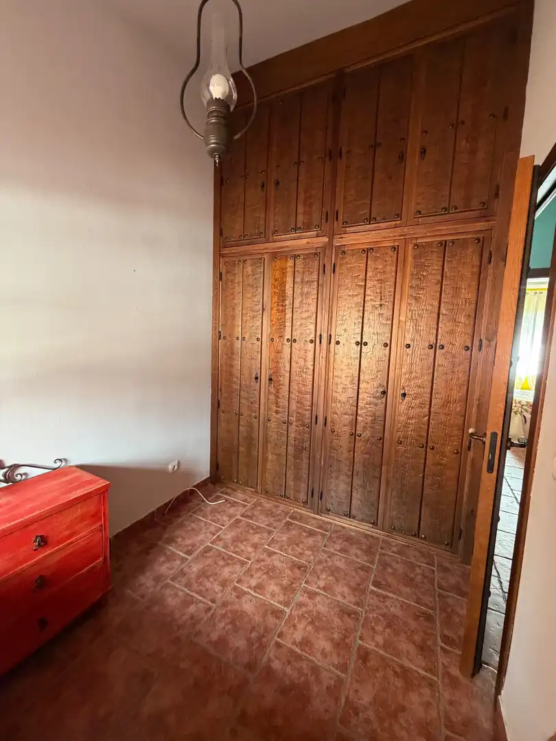 Casa adosada en venda en Algeciras amb Aire condicionat i Traster