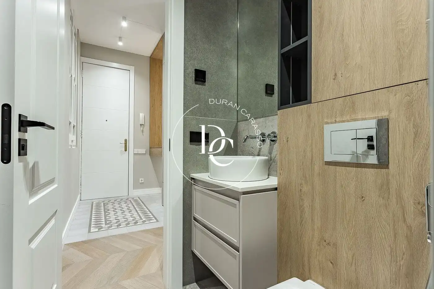 Piso con terraza en venta en Carrer de València, imagen 32