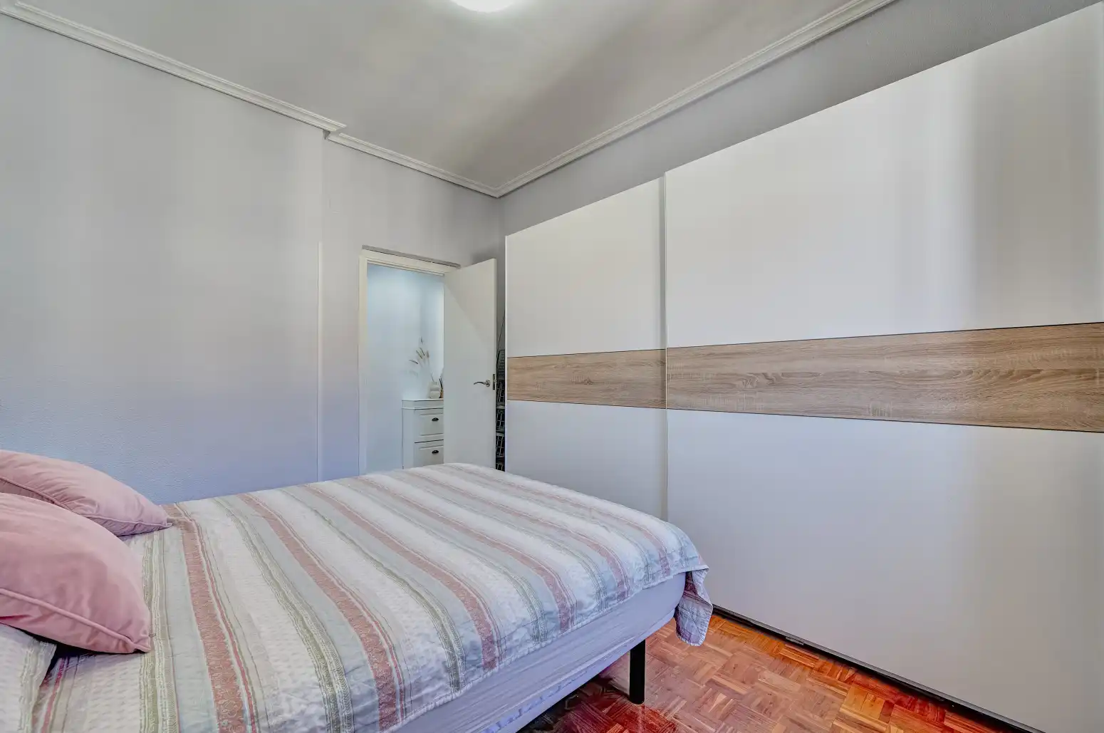 Bedroom of Flat for sale in Burlada / Burlata  with Heating and Parquet flooring