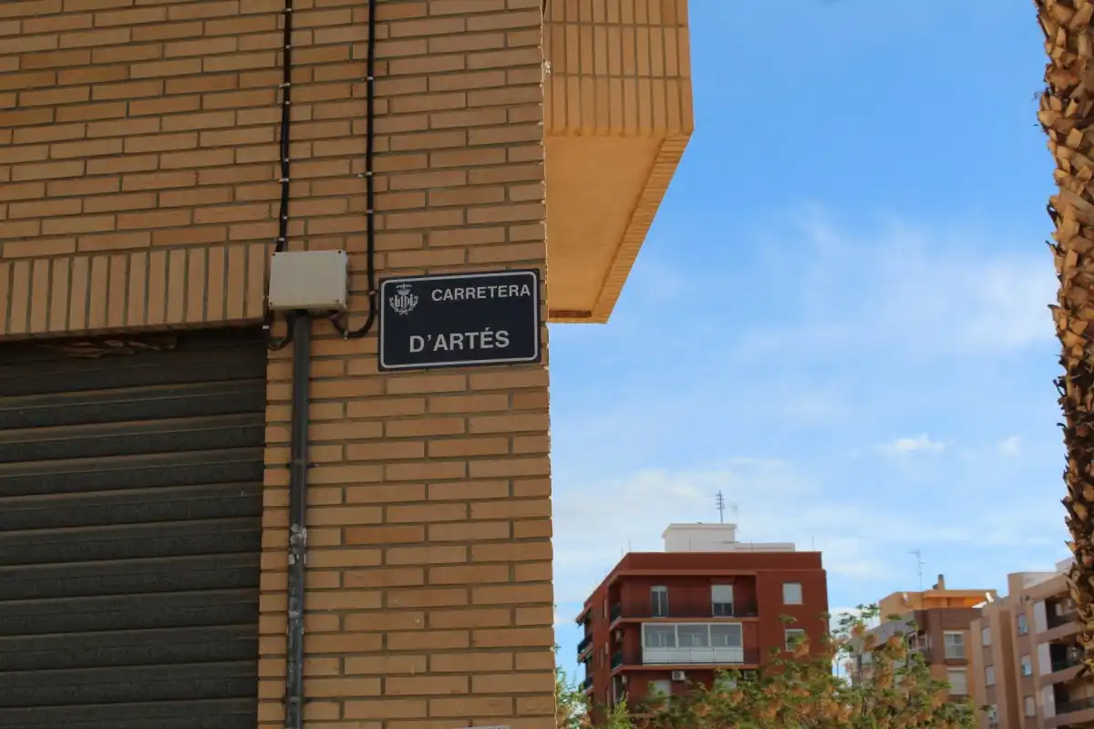 Vista exterior de Local de alquiler en Valencia