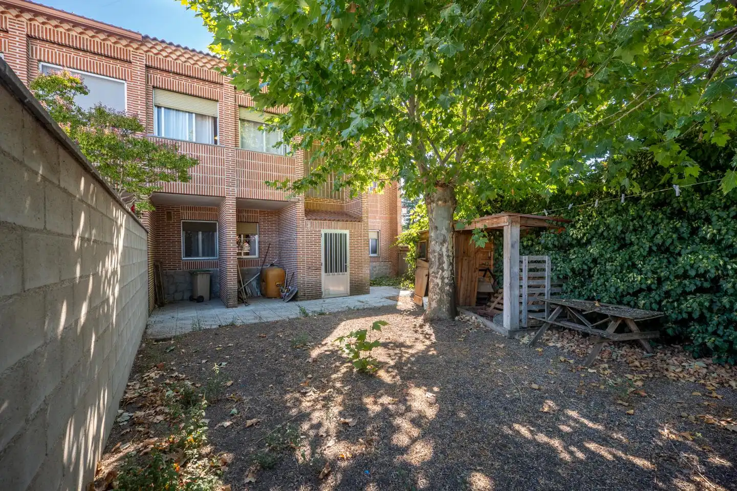 Vista exterior de Casa o chalet en venta en Pajares de Adaja, Ávila
