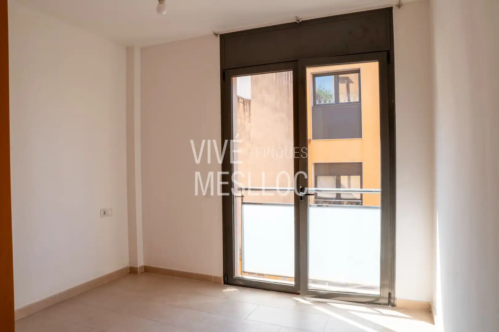 Schlafzimmer von Wohnung zum Verkauf in El Masnou mit Klimaanlage, Heizung und Abstellraum