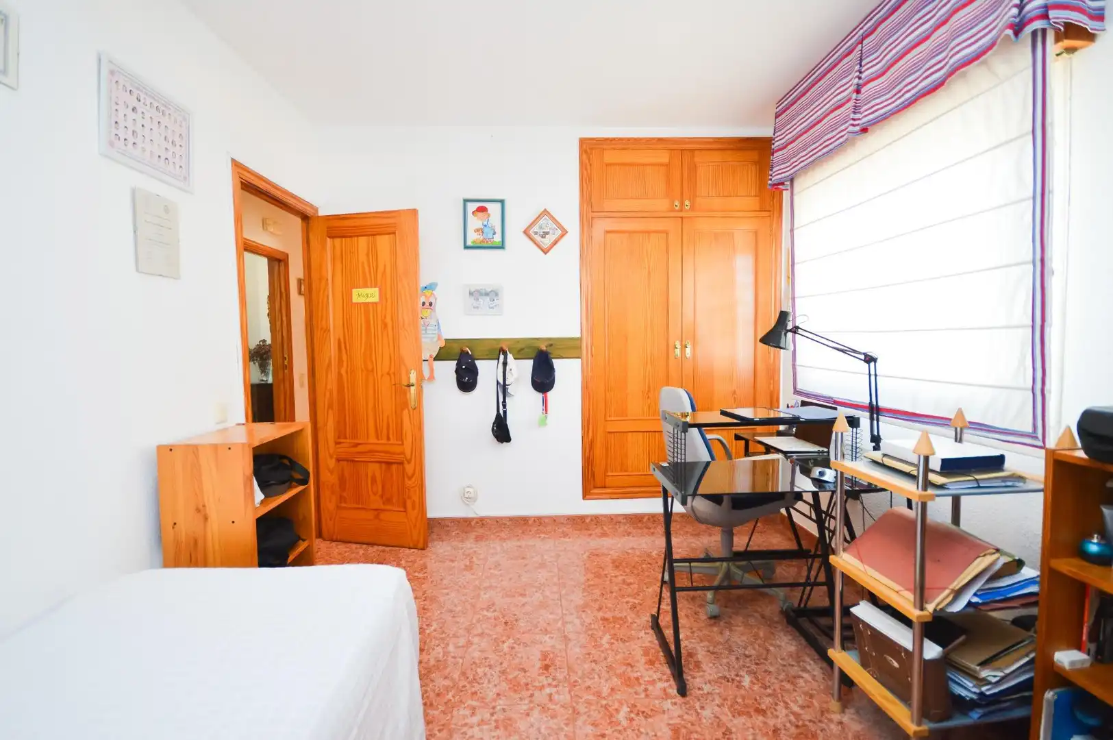 Schlafzimmer von Einfamilien-Reihenhaus zum Verkauf in Almería mit Klimaanlage und Abstellraum