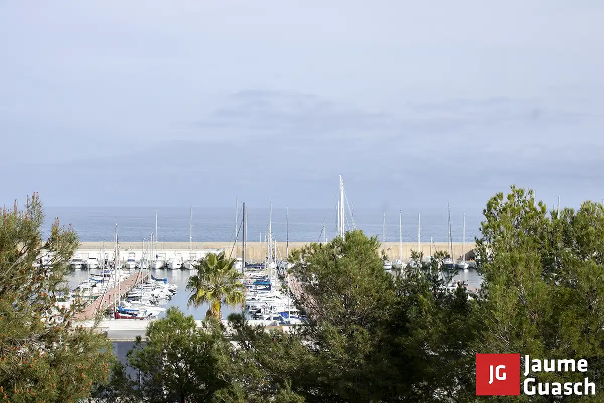 Vista exterior de Local en venta en Torredembarra con Terraza