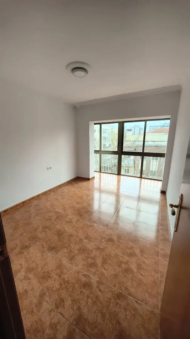 Habitación de Piso en venta en Vilanova i la Geltrú con Aire acondicionado y Calefacción