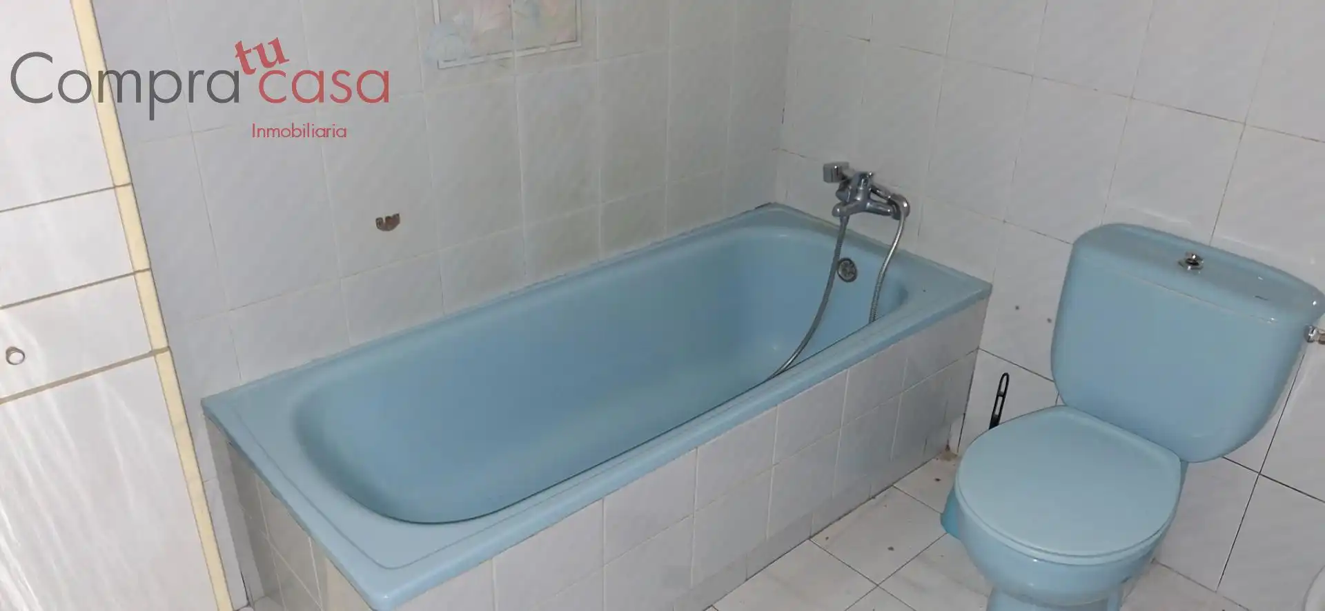 Bathroom of Flat for sale in Villacastín