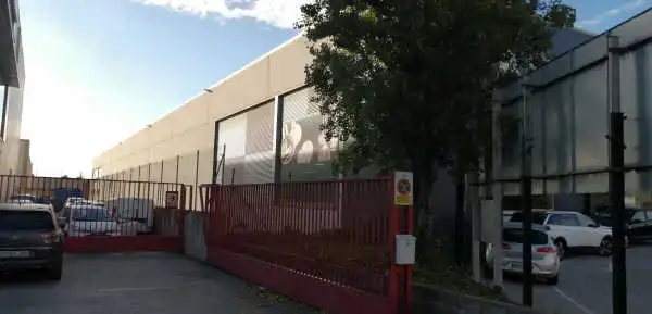 Industrial building for sale in Av Santa Eulalia, imagen 6