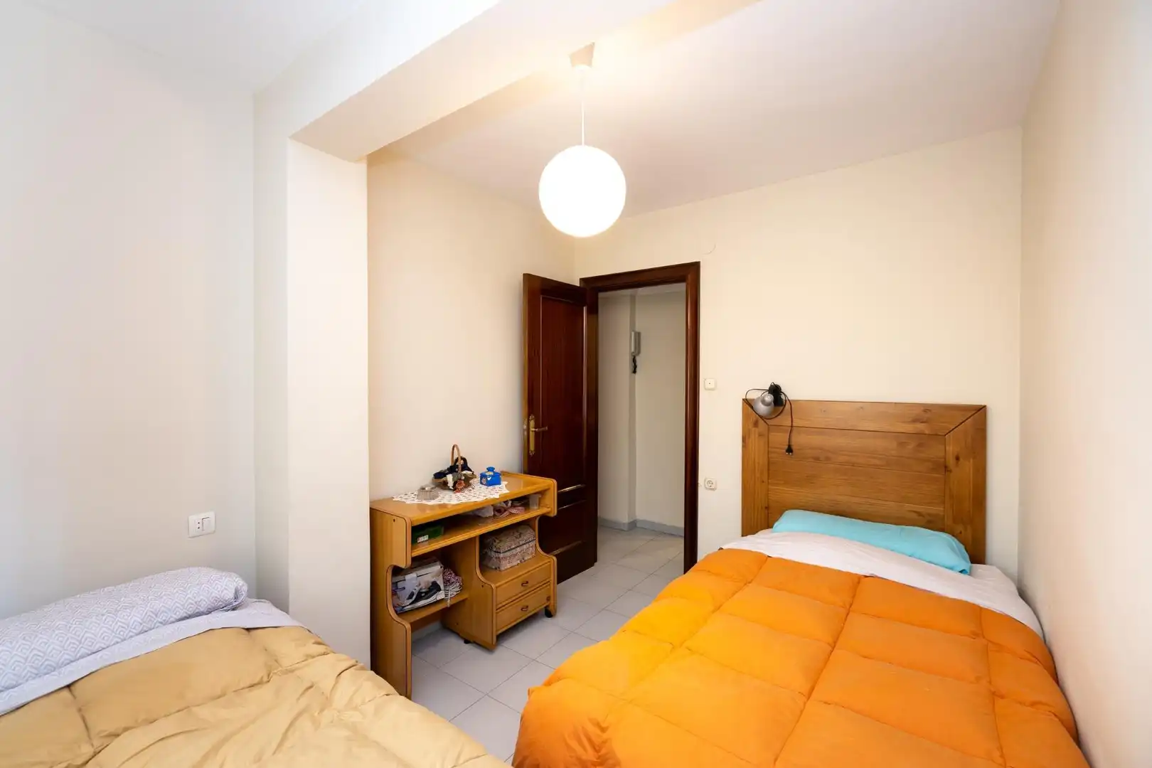 Habitación de Piso en venta en Granada