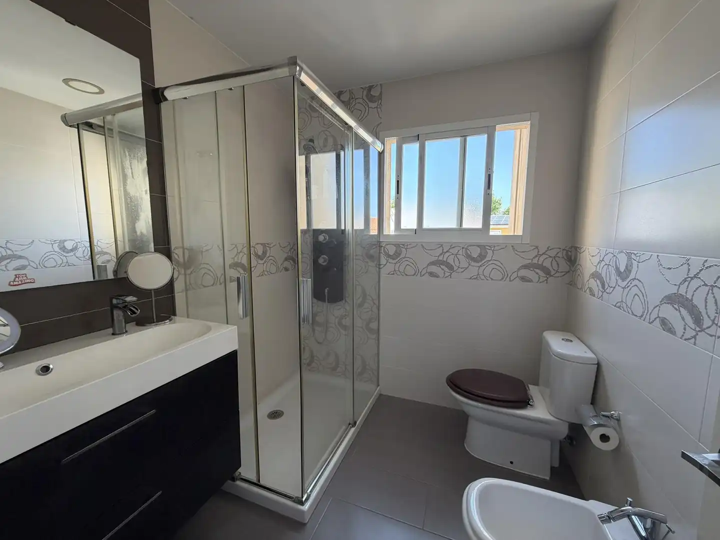Baño de Ático en venta en Benalmádena con Aire acondicionado, Calefacción y Jardín privado