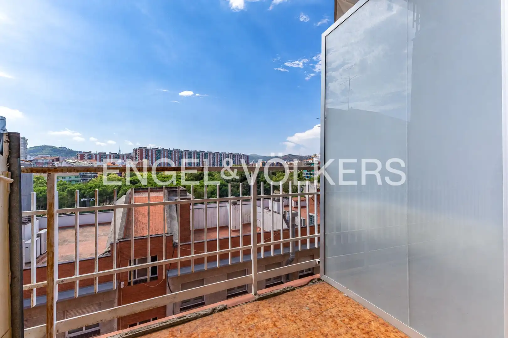 Piso con terraza en venta en Sant Andreu
