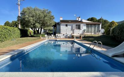 Swimming pool of House or chalet for sale in L'Estartit  with Air Conditioner, Terrace and Swimming Pool