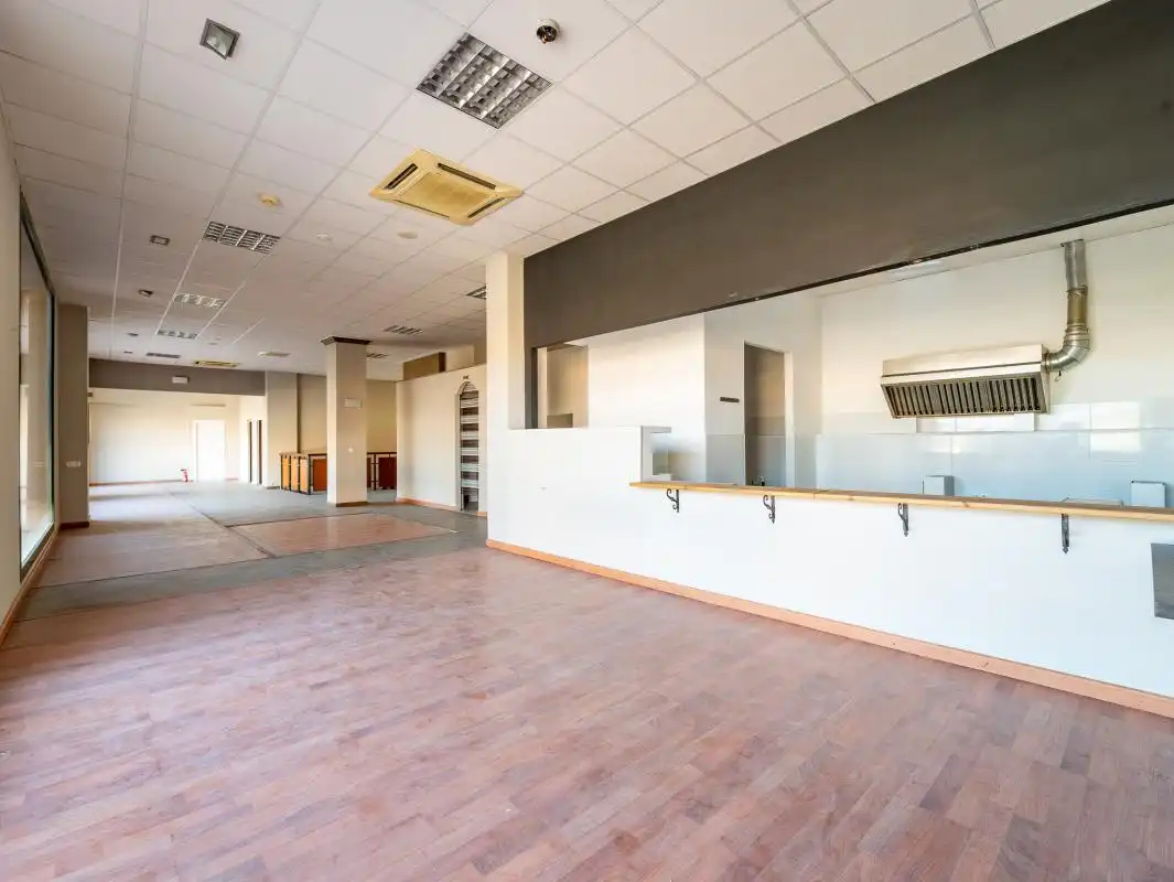 Local comercial en venda a Av. Sierra Chica 17, imagen 7