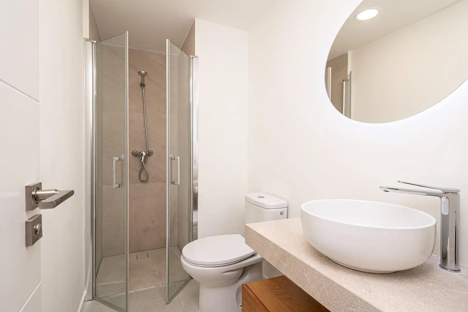 Baño de Piso de alquiler en  Palma de Mallorca con Aire acondicionado, Calefacción y Amueblado