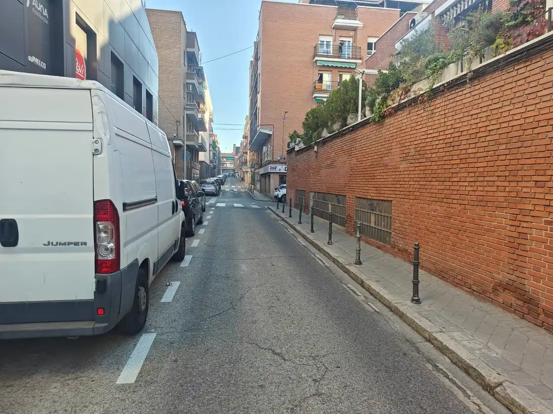 Vista exterior de Garatge de lloguer en Ciudad Lineal