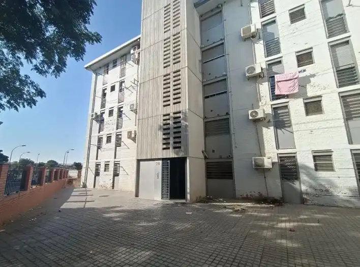 Flat for sale in Calle Motril, imagen 2
