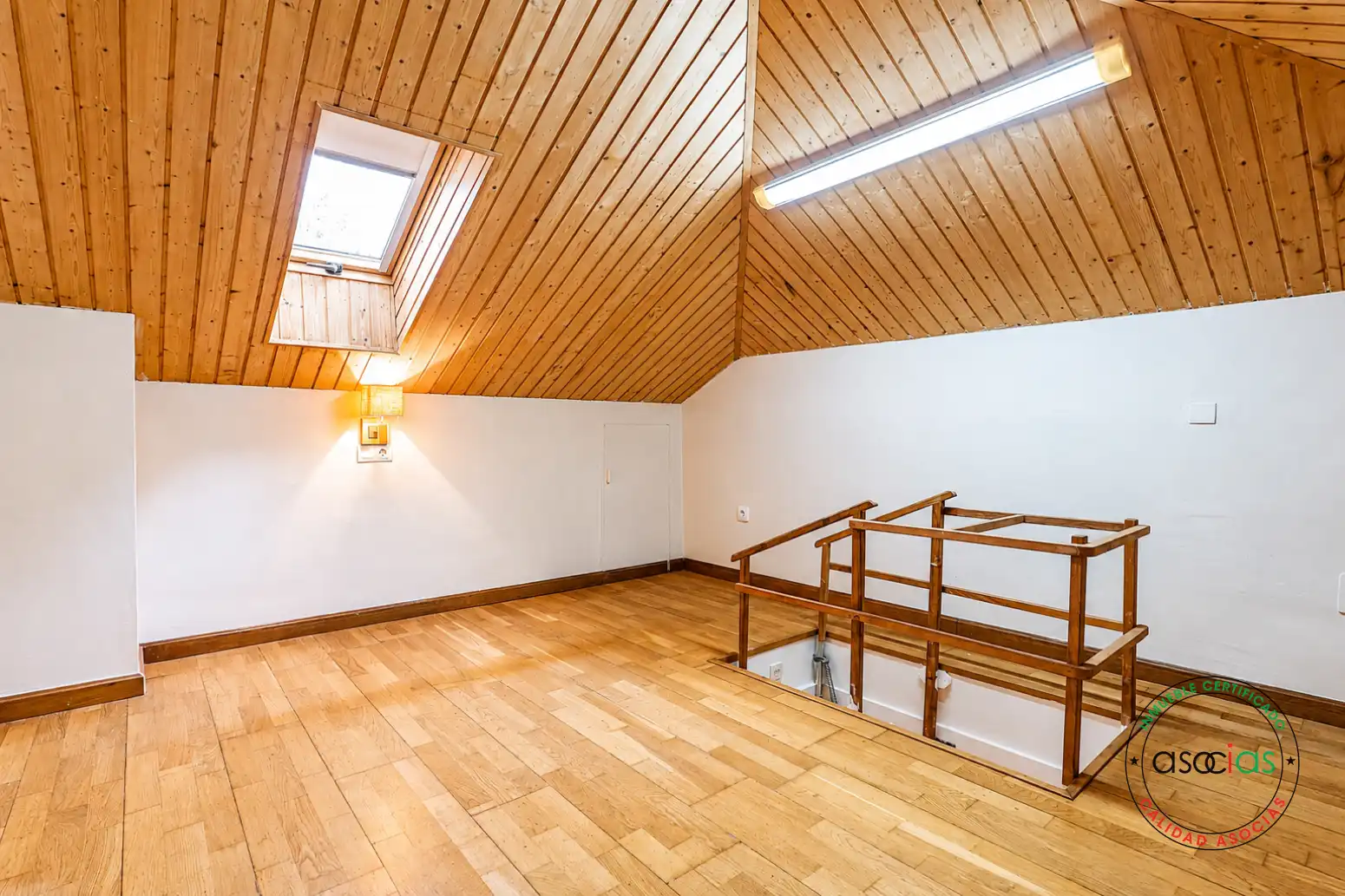 Detached homes for sale in Gijón   with Heating, Private garden and Parquet flooring