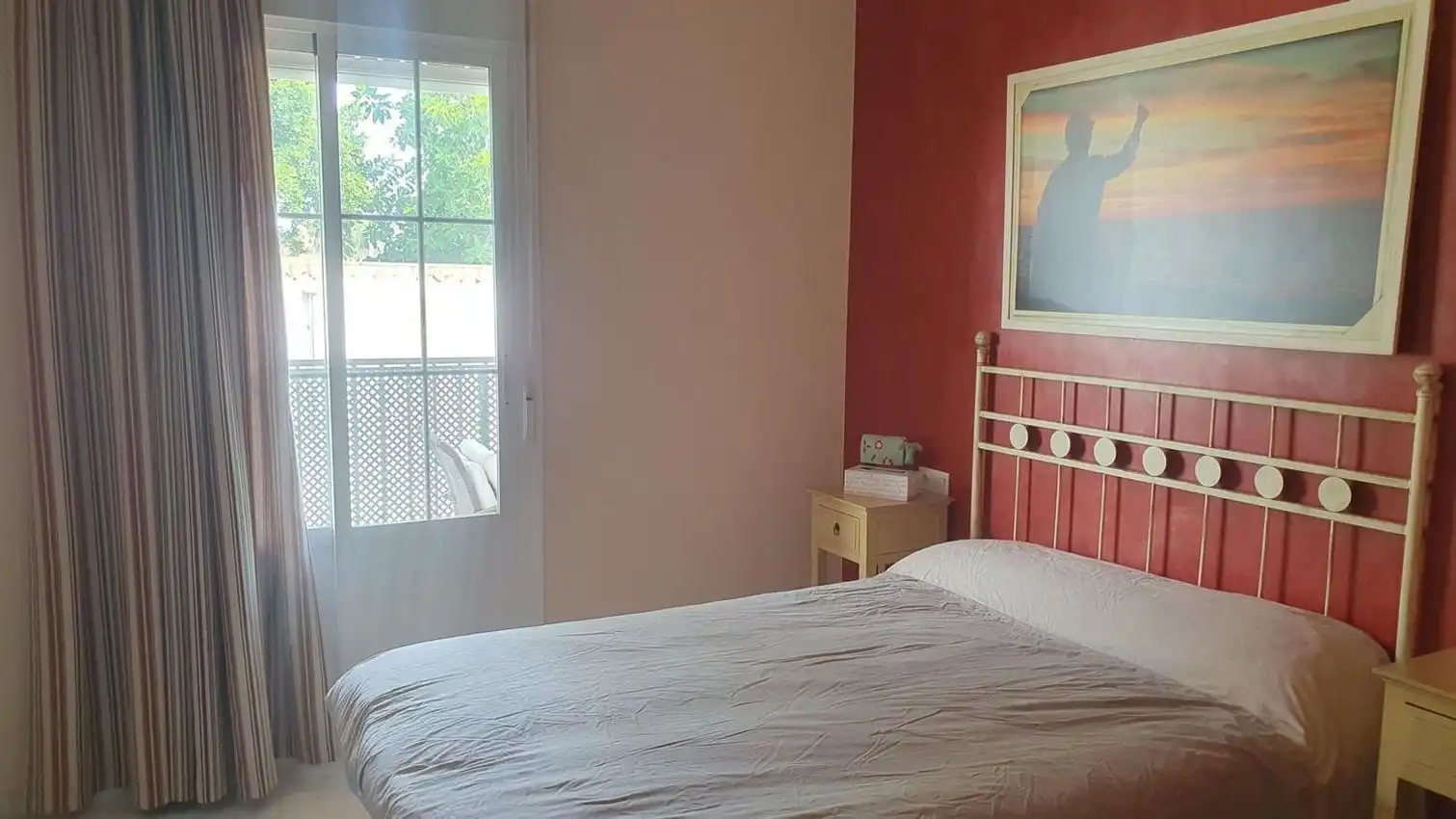 Habitación de Piso en venta en Sanlúcar de Barrameda con Aire acondicionado, Trastero y Piscina comunitaria