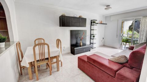 Foto 4 de Apartamento en venta en Parque de la Paloma, Benalmádena