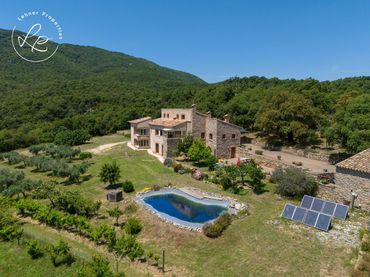 Country house for sale in La Jonquera