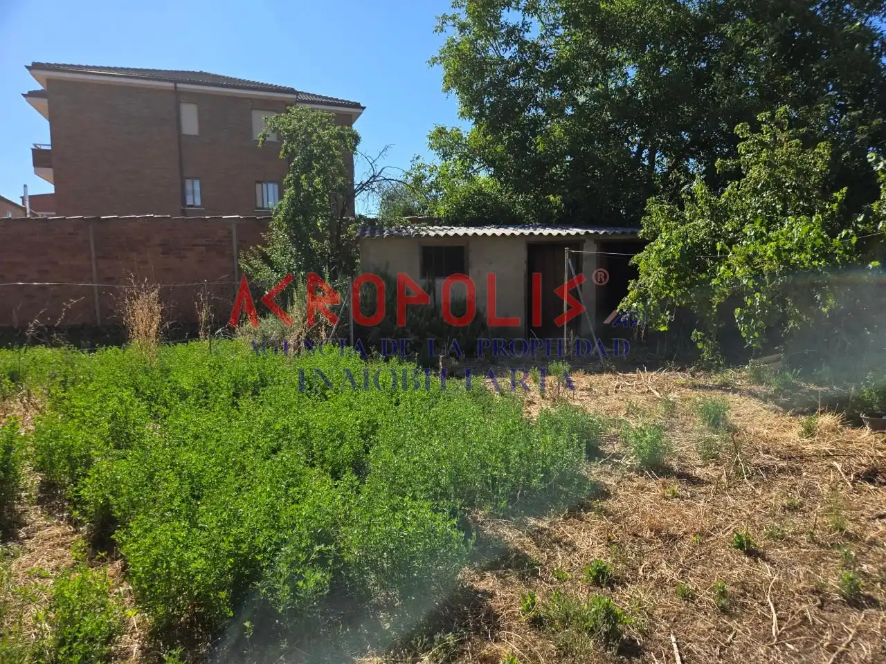 Casa o xalet en venda en Onzonilla amb Calefacció i Traster