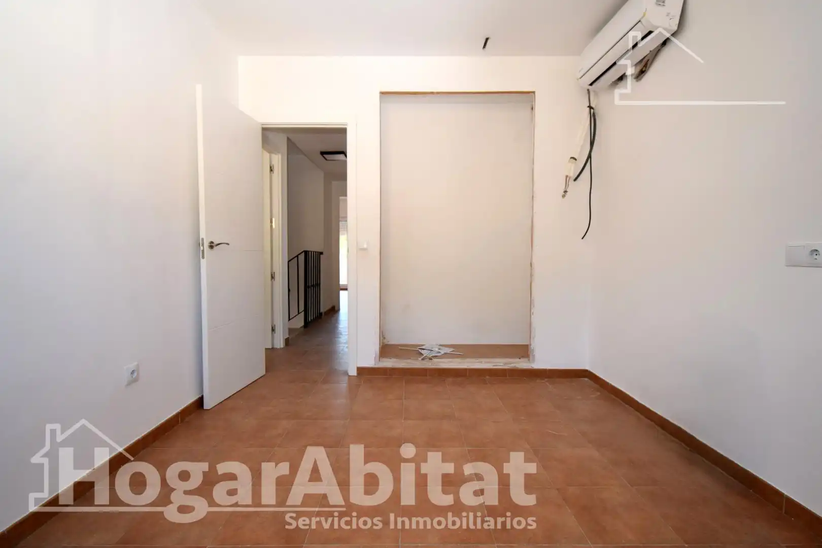 Casa o xalet en venda en Chiva amb Aire condicionat, Calefacció i Jardí privat