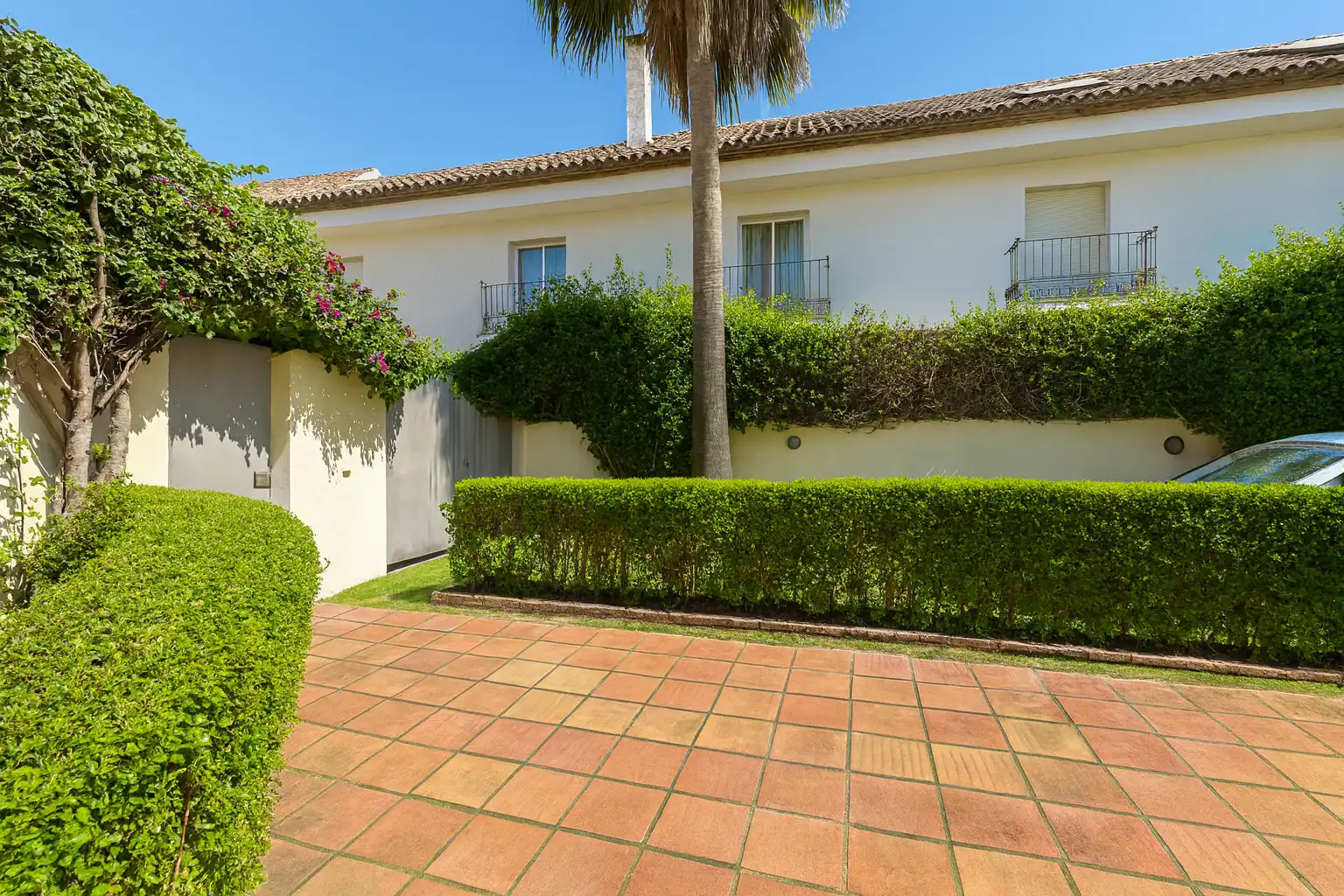 Chalet con piscina en venta en Milla de Oro, imagen 10