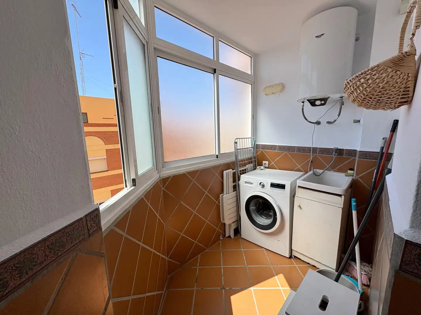 Baño de Piso de alquiler en Vélez-Málaga con Terraza