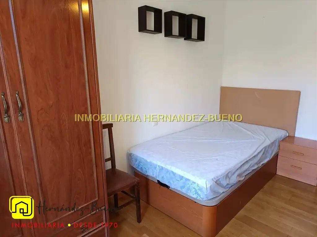 Habitación de Piso de alquiler en Salamanca con Calefacción y Amueblado