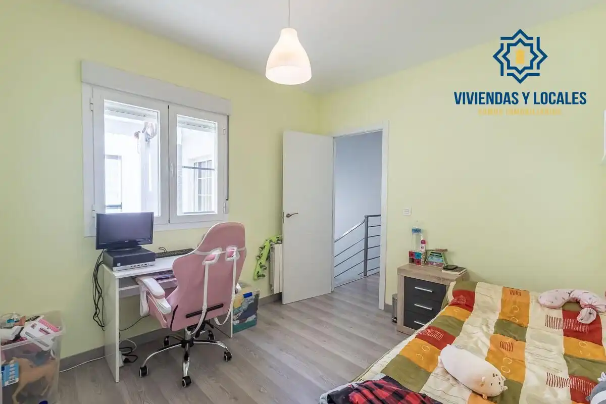 Reihenhaus zum Verkauf in Calle VILLANOVA, imagen 12