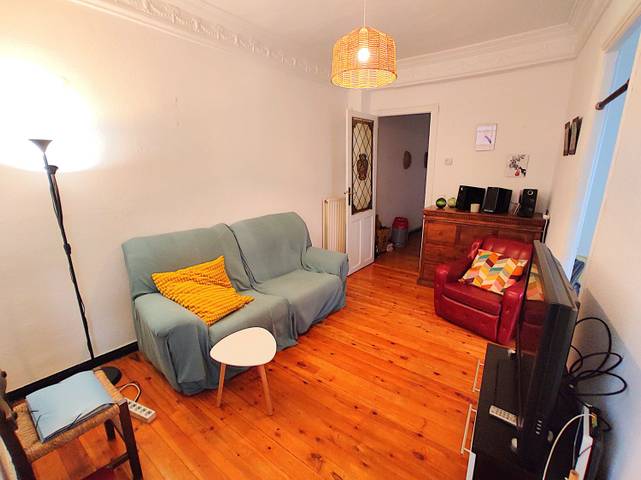 Piso en Venta en CANTON DE ANORBIN en Casco Viejo