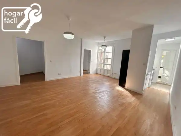 Inmuebles singulares en venta en Calle Escuderos 12, imagen 7