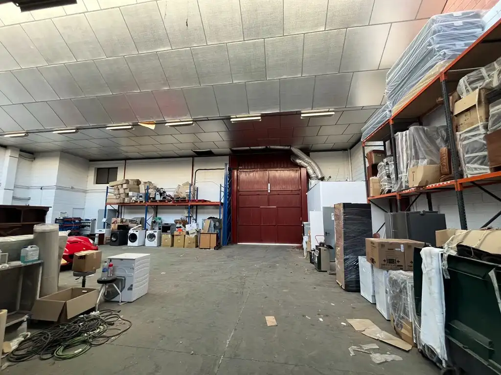 Nave industrial en venta en Albacete con Calefacción y Alarma